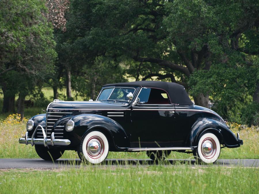  Plymouth Deluxe Convertible Coupe 1939 года  (фото 5 из 33)
